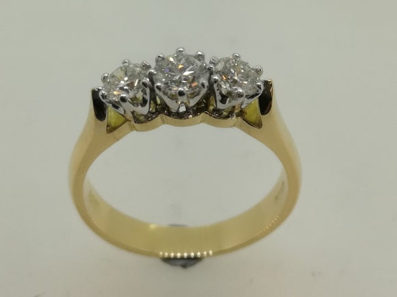 18ct 3 Stone Diamond Ring 0.76ct 145103
