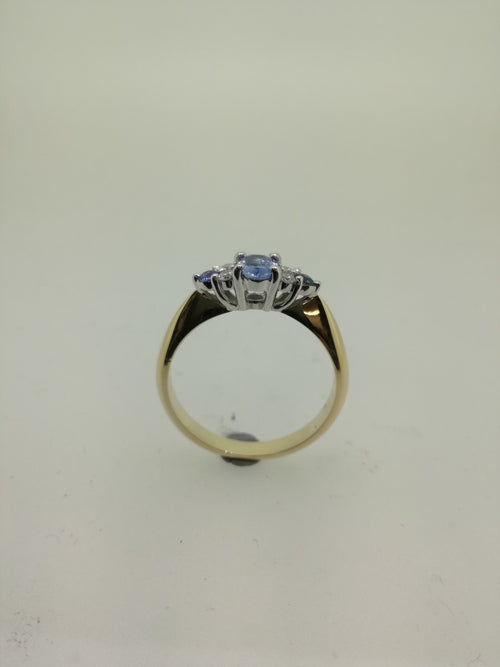 9ct Ceylon Sapphire & Diamond Ring L17689DC-9238