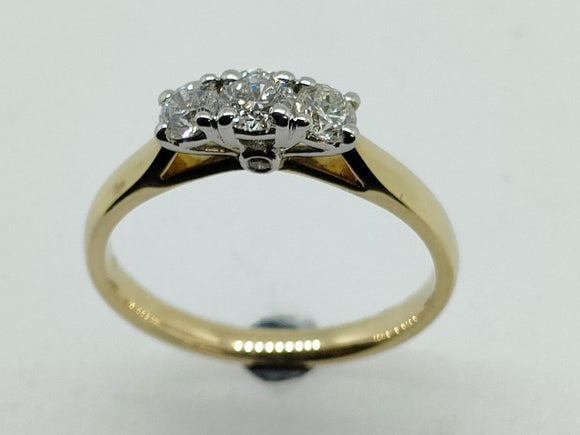 9CT 3 Stone Diamond Ring L20899D